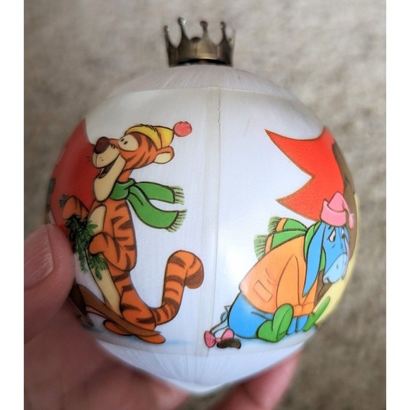 Hallmark Baby's 2nd Christmas 1984 Winnie the Pooh Satin Ball Ornament - Picture 4 of 8